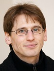 Dr. Dominik Leiner